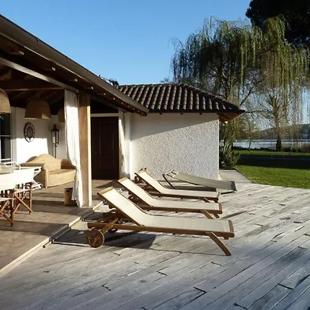 Sleeps 10 With Pool Air Con And Wifi *