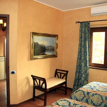 Sleeps 10 With Pool Air Con And Wifi *