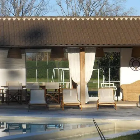 Sleeps 10 With Pool Air Con And Wifi *
